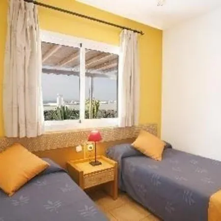 Holiday home Mit Geraeumiger Terrasse *